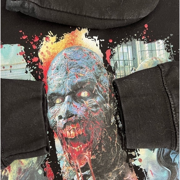 The Walking Dead Zip Up Hoodie AMC Universal Studios Hollywood Attractio… - Picture 6 of 6